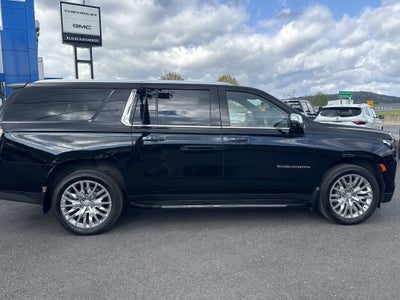 2023 Chevrolet Suburban Premier