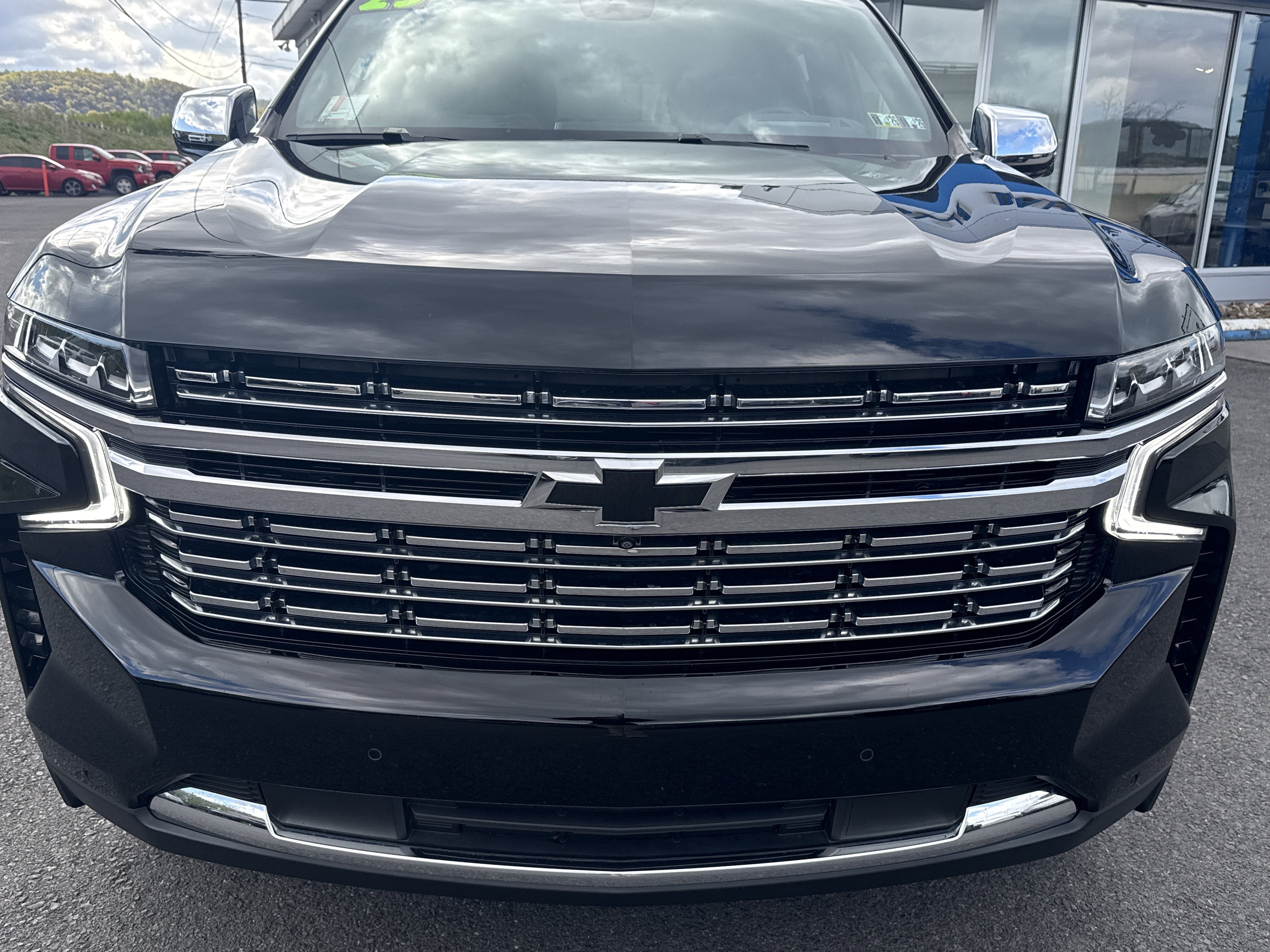 2023 Chevrolet Suburban Premier