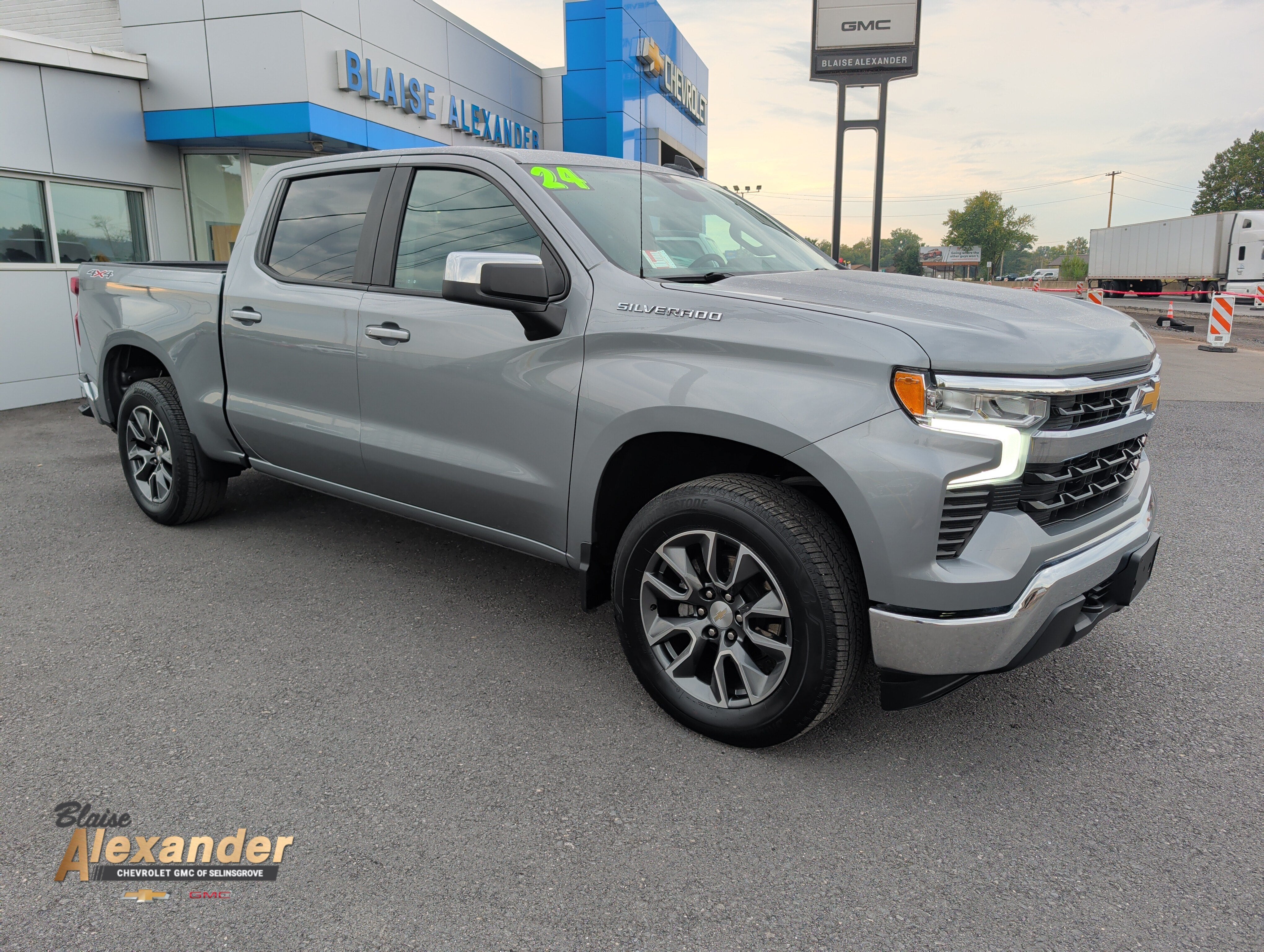 2024 Chevrolet Silverado 1500 LT (2FL)