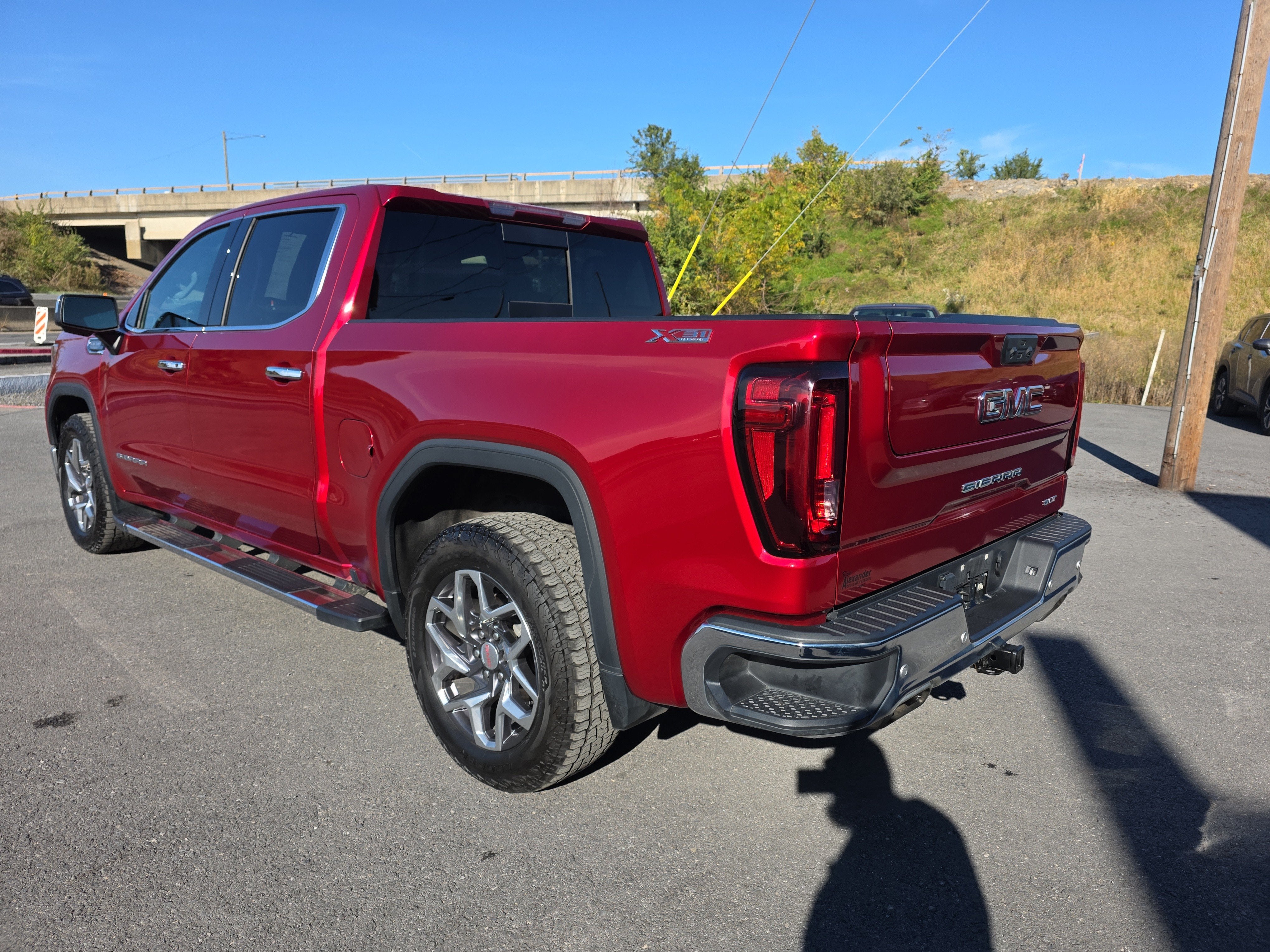 2024 GMC Sierra 1500 SLT