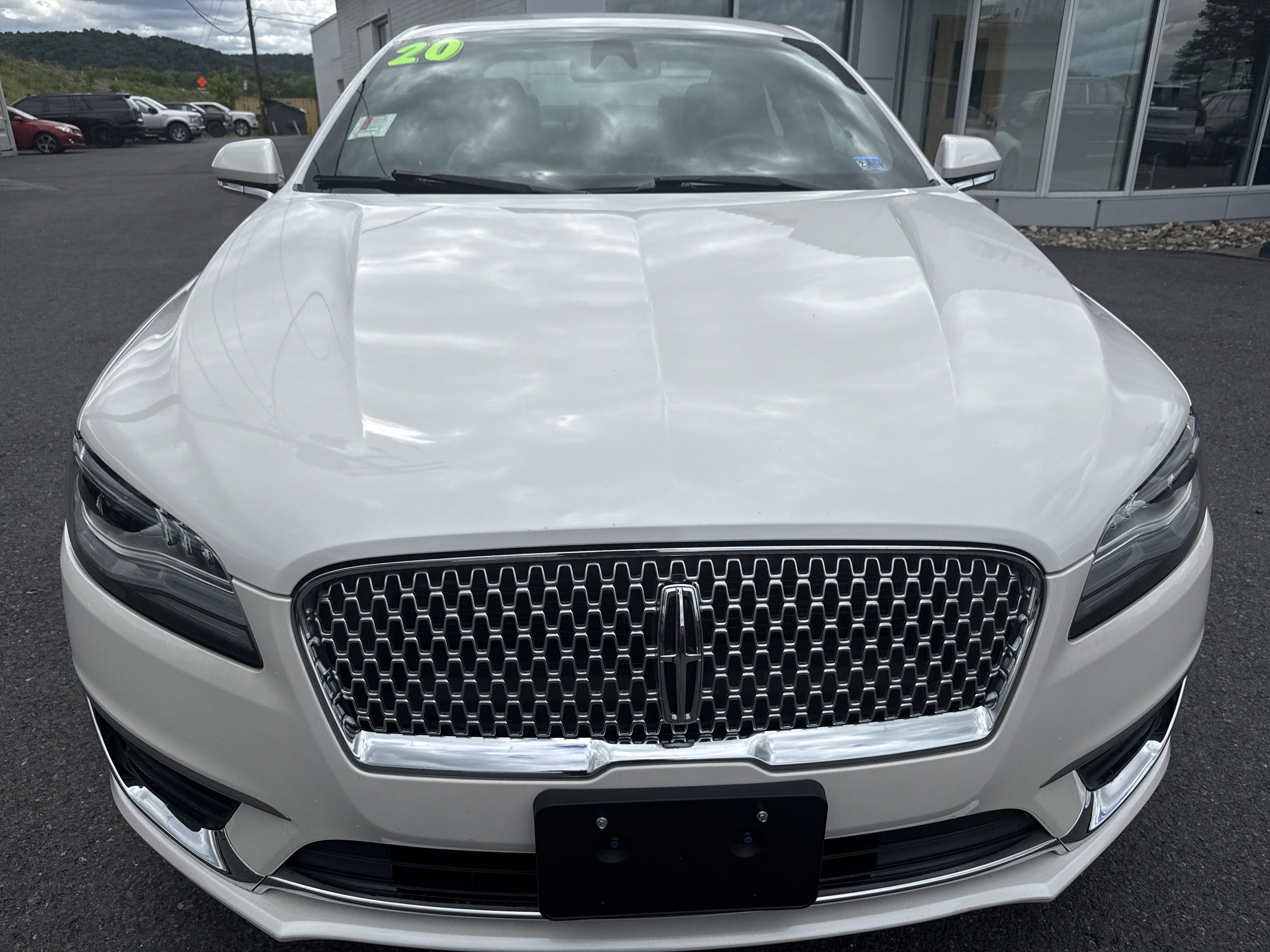 2020 Lincoln MKZ Standard
