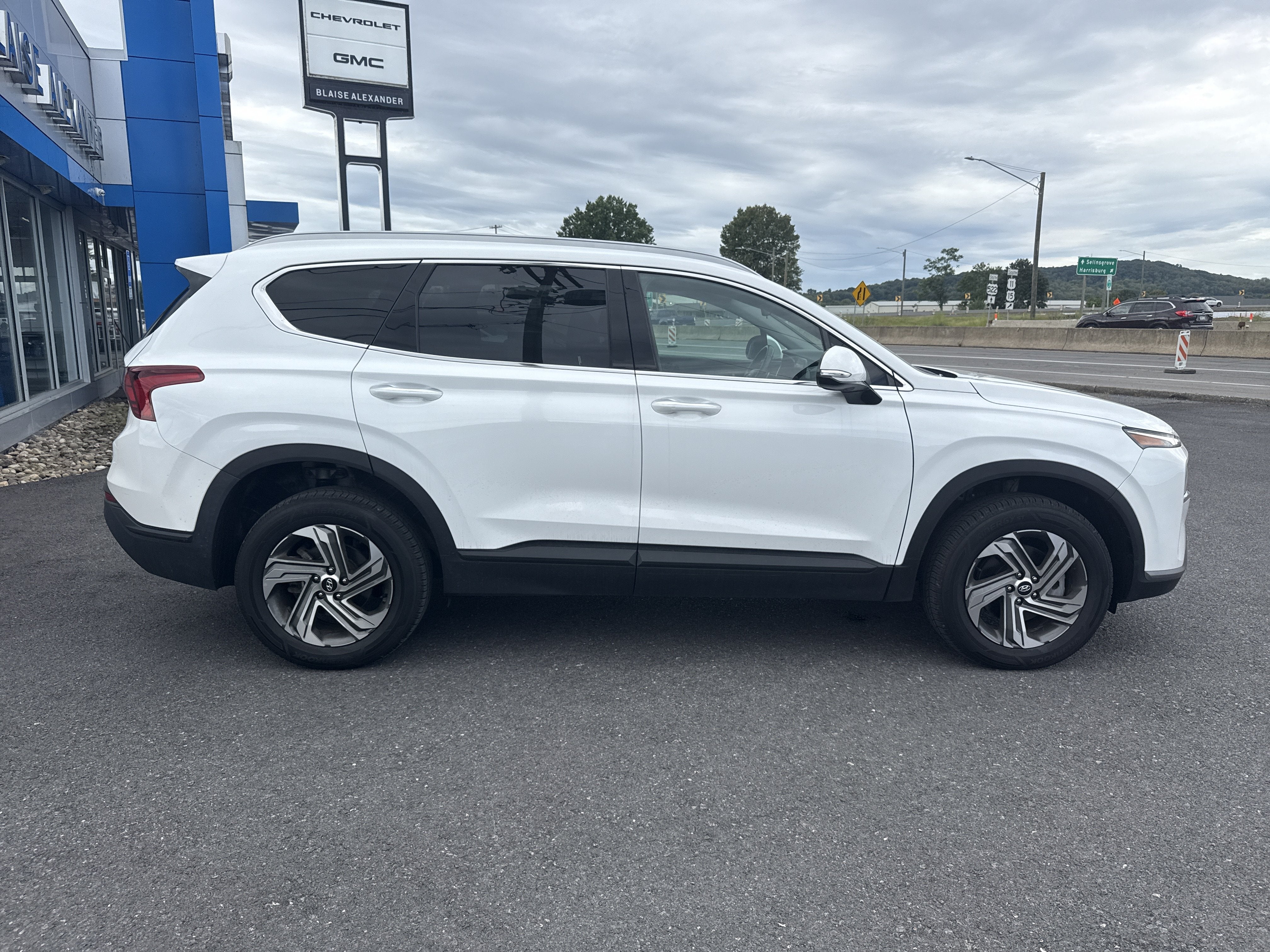 2023 Hyundai Santa Fe SEL