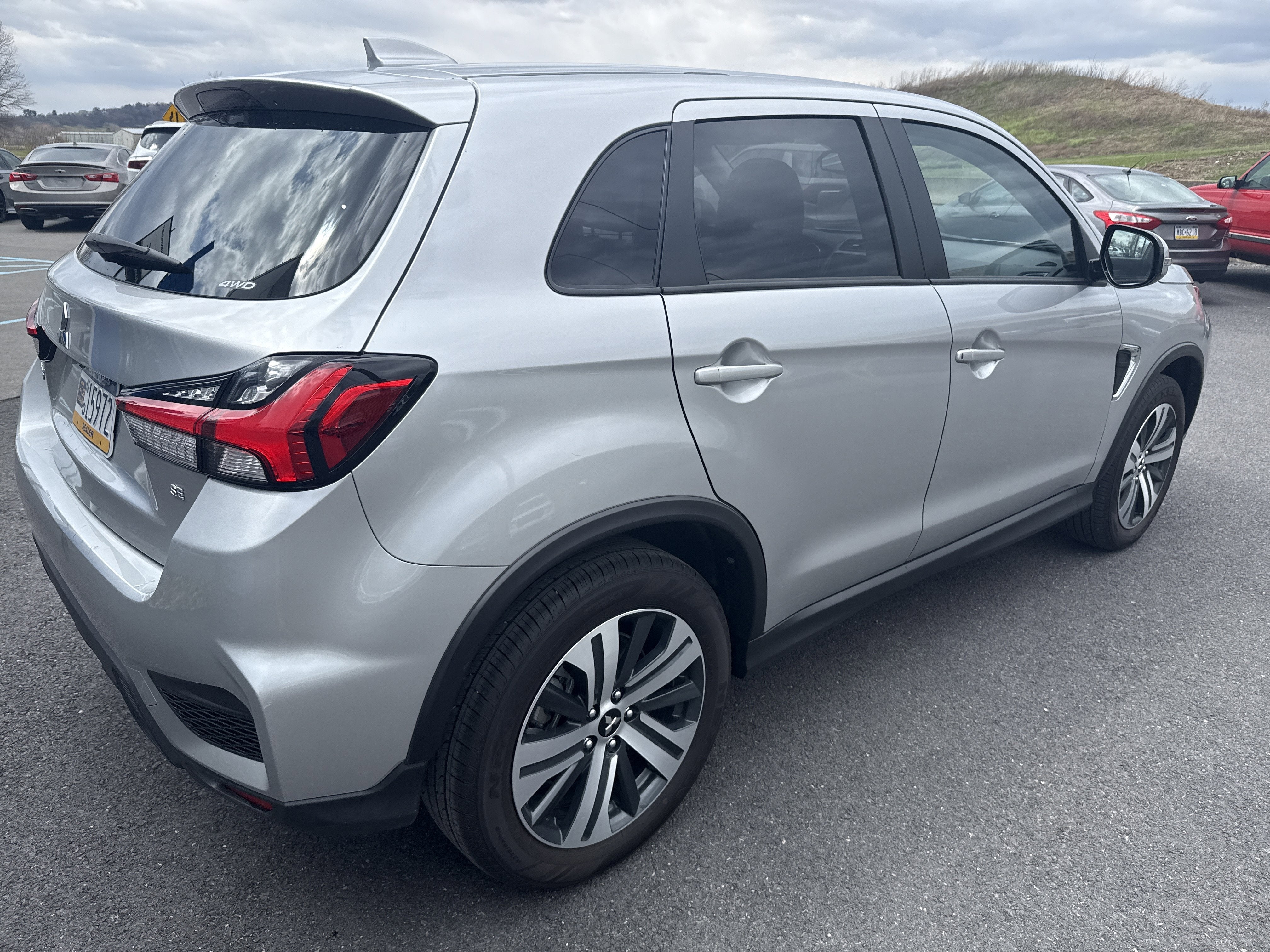 2025 Mitsubishi Outlander Sport S