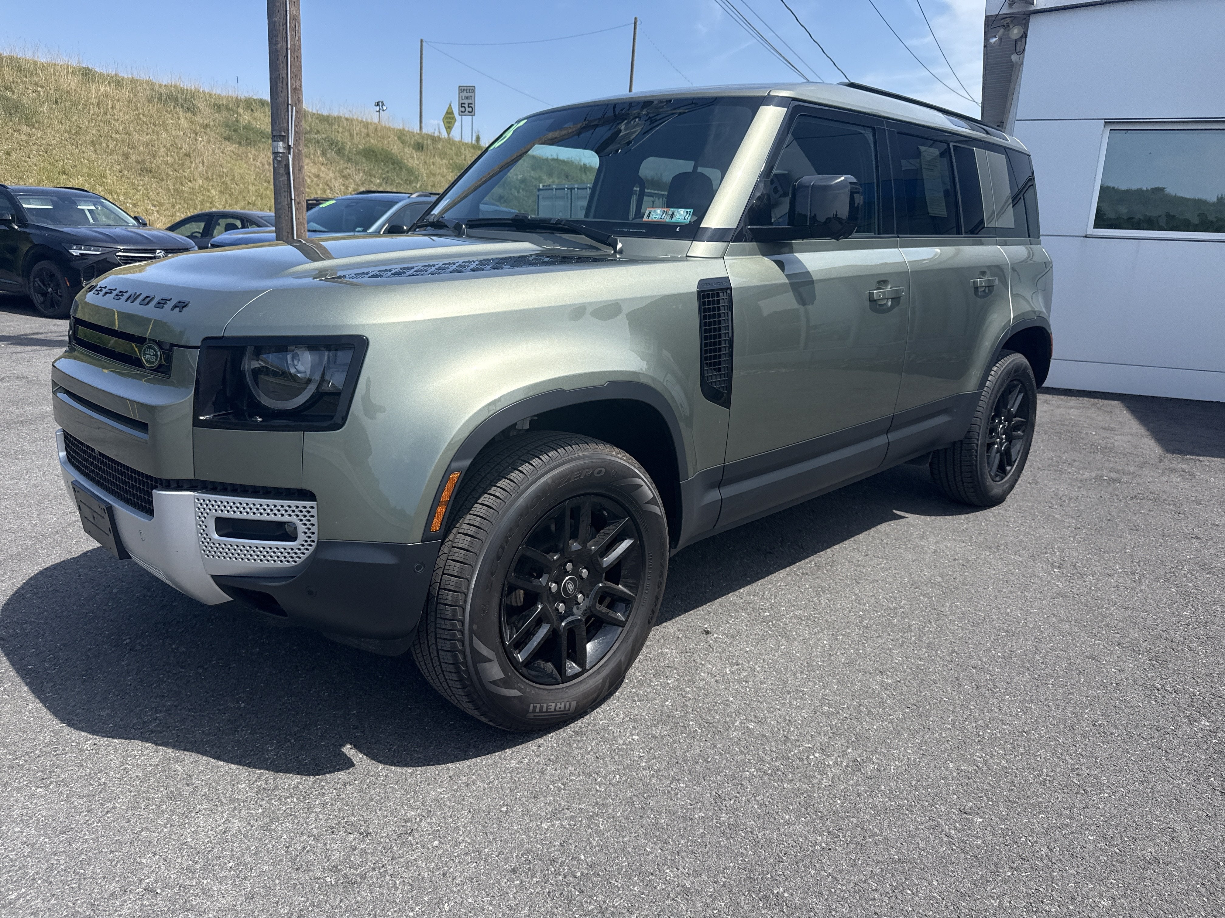 2025 Land Rover Defender S
